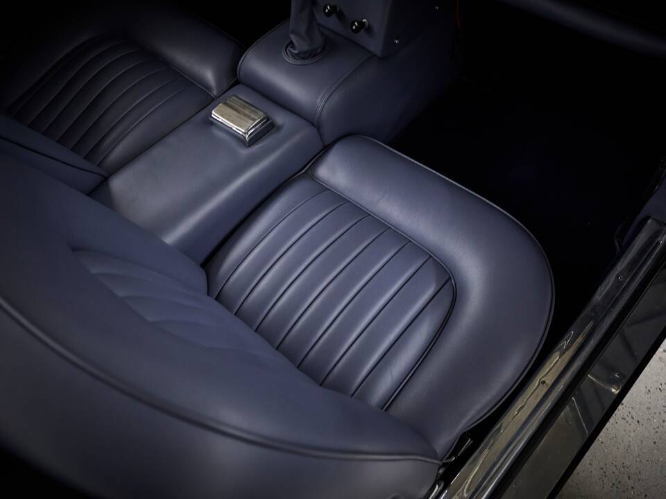 Image 83/100 of Ferrari 250 GT (1962)