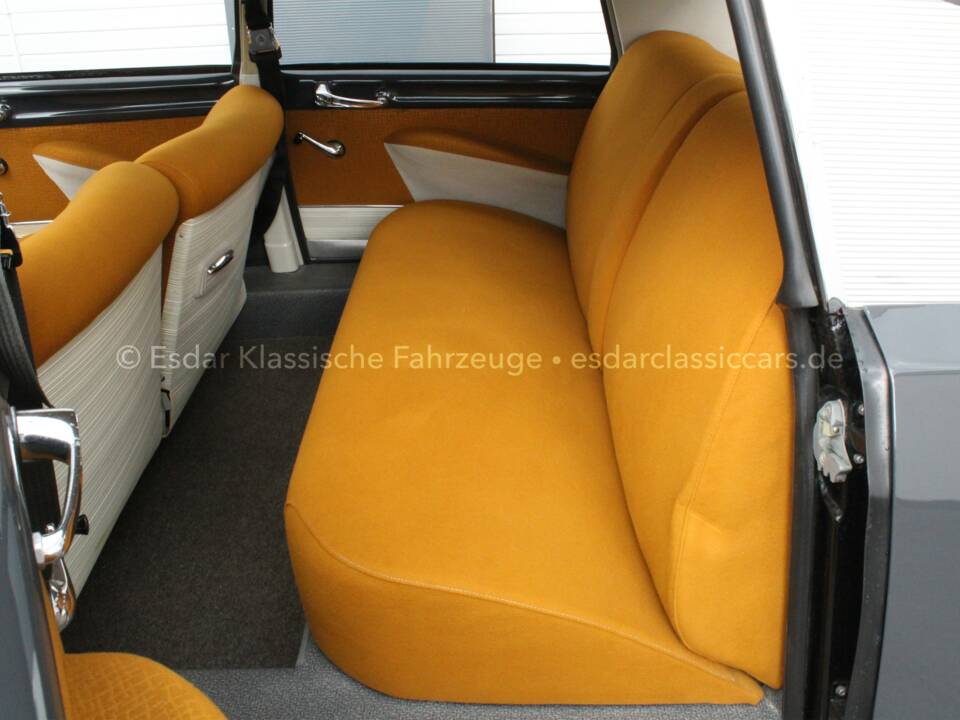 Immagine 11/35 di Citroën DS 21 (1968)