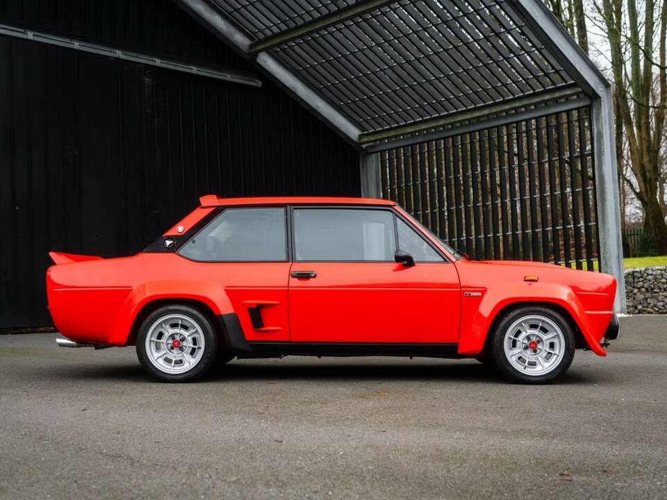 Image 6/15 of FIAT 131 Abarth Rally (1978)