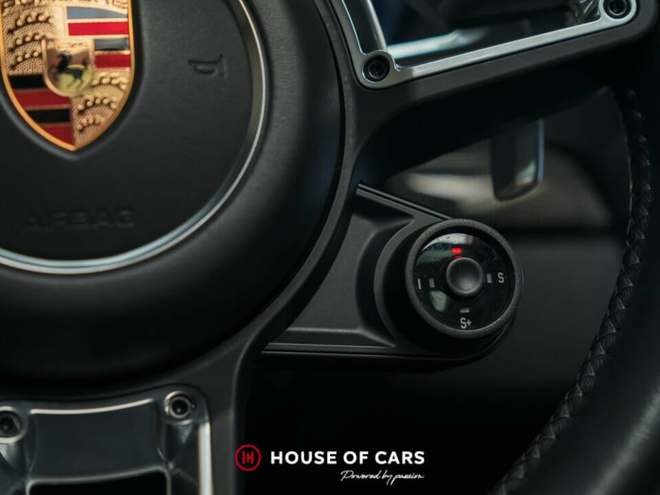 Bild 23/25 von Porsche 911 Carrera 4S (2018)