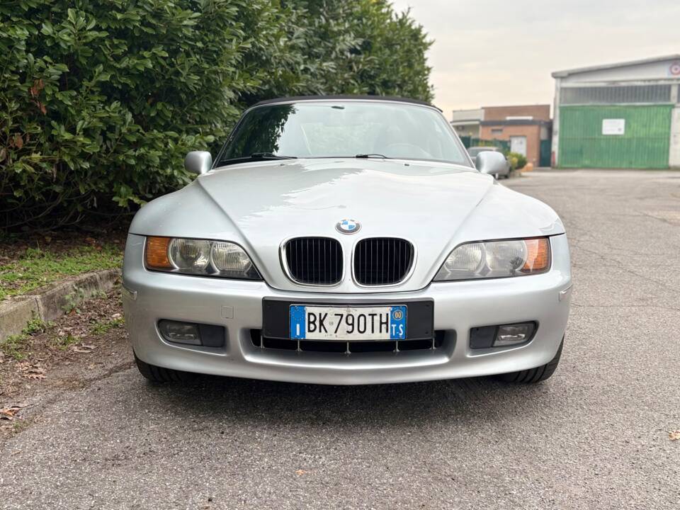 Image 2/11 of BMW Z3 1.9i (2000)