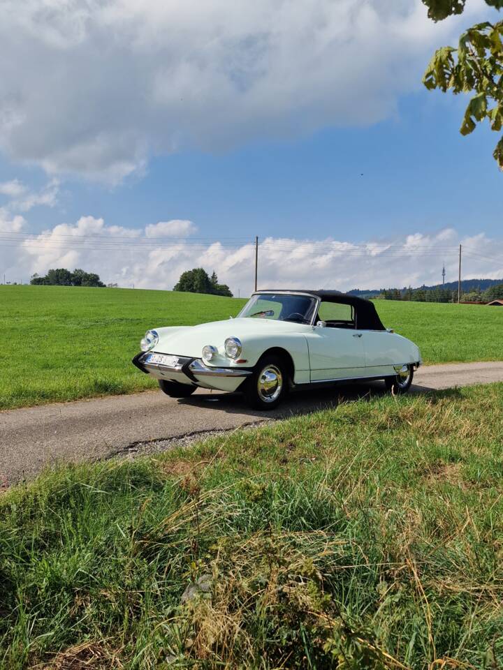 Image 15/153 of Citroën DS 19 Usine (1965)