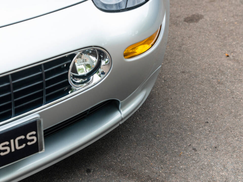 Image 49/53 of BMW Z8 (2001)