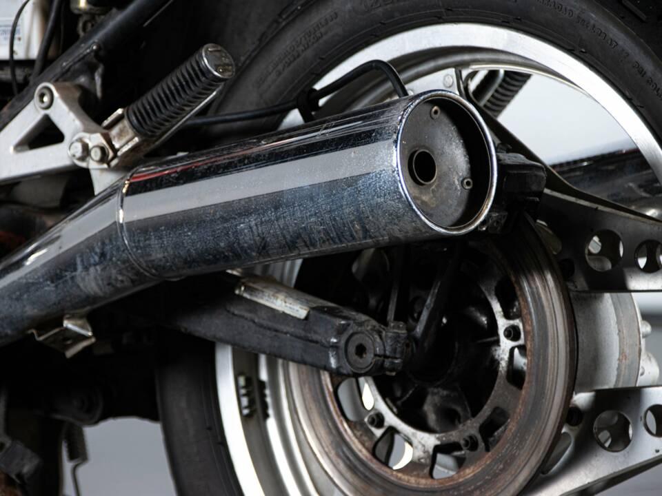 Image 13/40 of Honda CX 500 Turbo (1982)