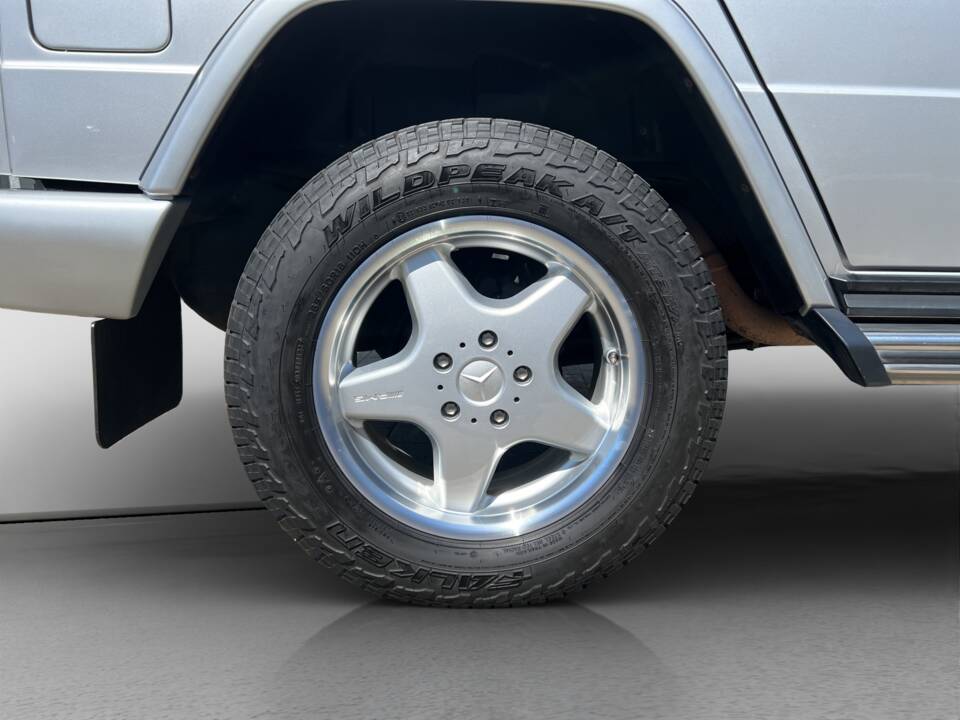 Bild 9/23 von Mercedes-Benz G 55 AMG (lang) (2000)