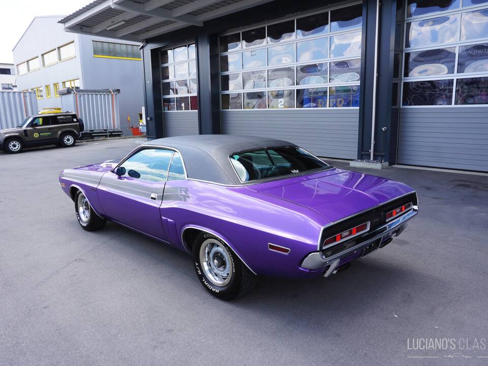 Image 7/59 of Dodge Challenger R&#x2F;T (1971)