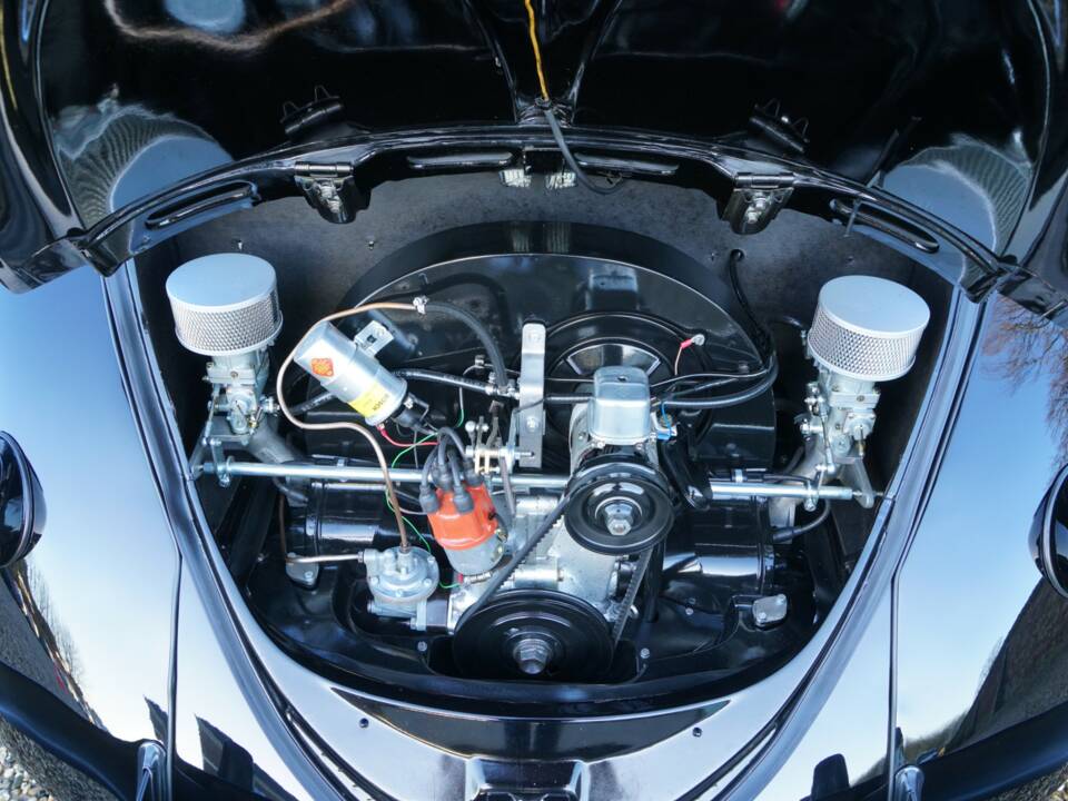 Image 4/50 of Volkswagen Beetle 1200 Standard "Oval" (1955)