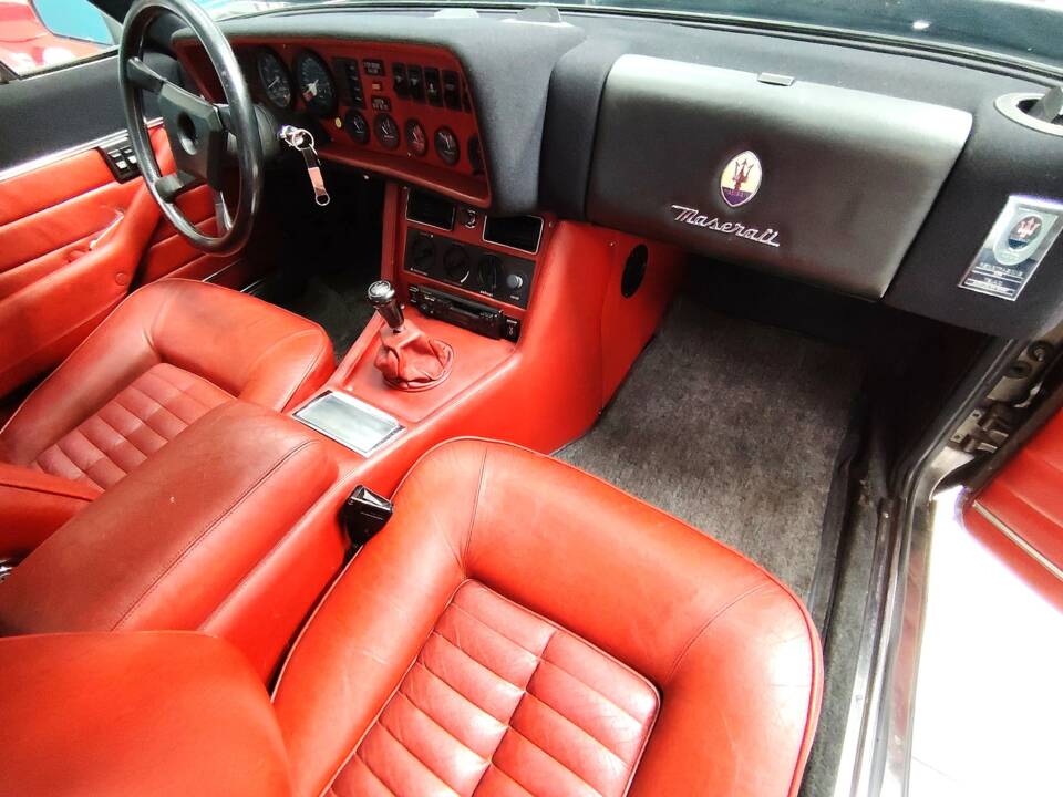 Image 48/100 of Maserati Kyalami (1983)