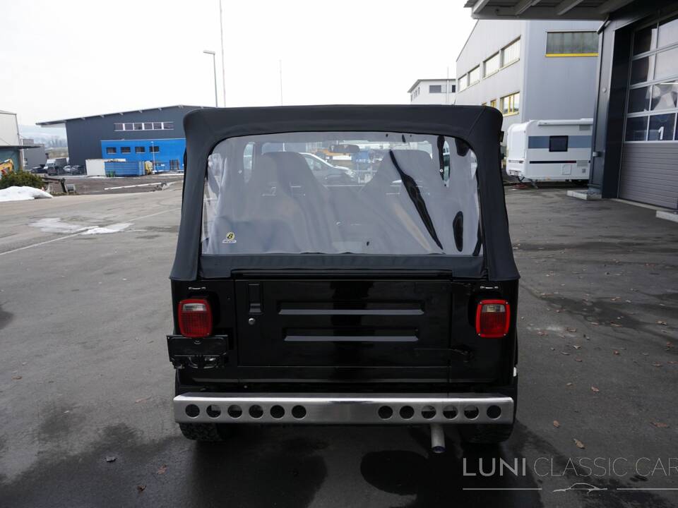 Image 7/50 de Jeep Wrangler 4.0 (1992)