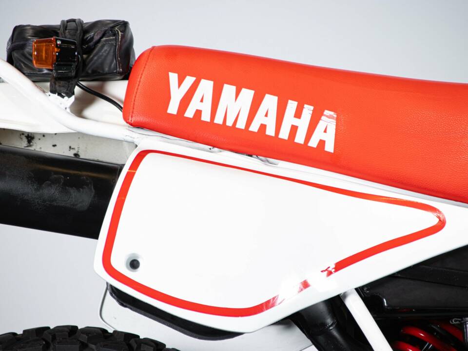Image 33/50 de Yamaha DUMMY (1986)