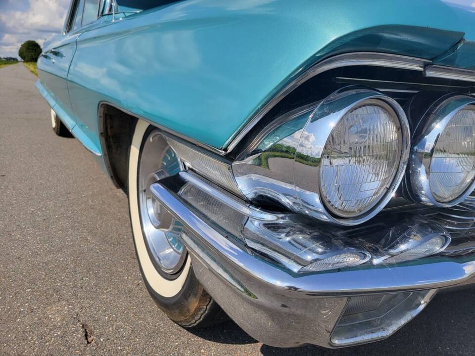 Bild 3/8 von Cadillac 62 Sedan DeVille (1962)