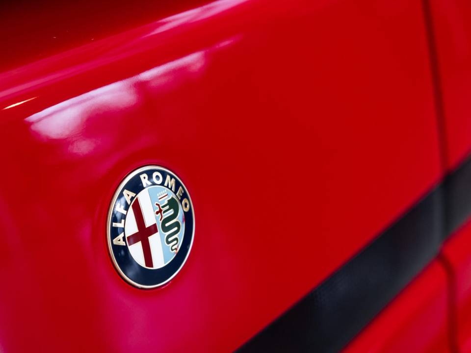 Afbeelding 29/35 van Alfa Romeo SZ (1990)