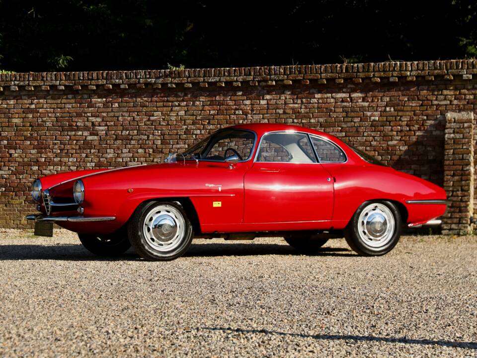 Image 13/50 of Alfa Romeo Giulietta SS (1961)