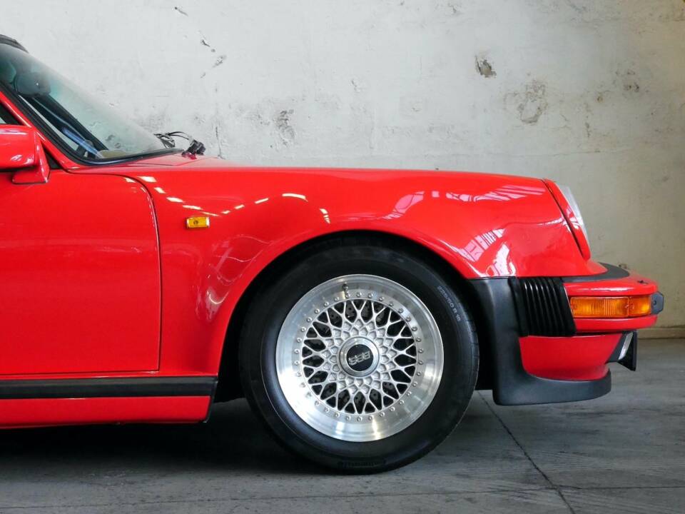 Immagine 7/31 di Porsche 911 Turbo 3.3 (1978)