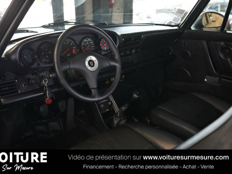 Bild 8/24 von Porsche 911 Carrera 3.2 (1989)