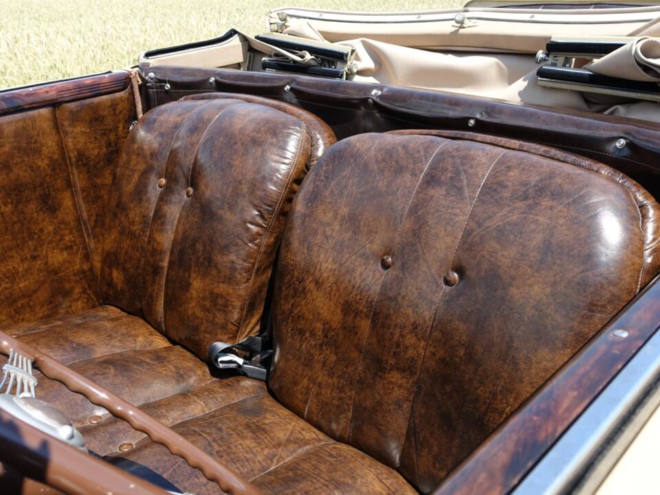 Immagine 30/44 di Ford V8 (1938)