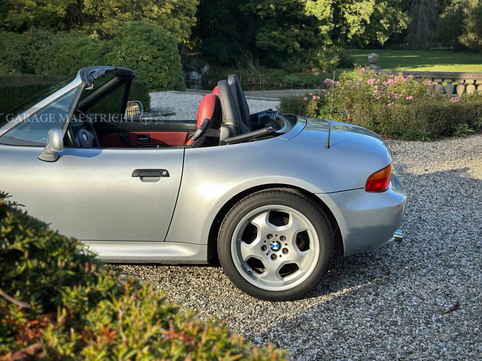 Image 12/66 de BMW Z3 2.8 (1998)