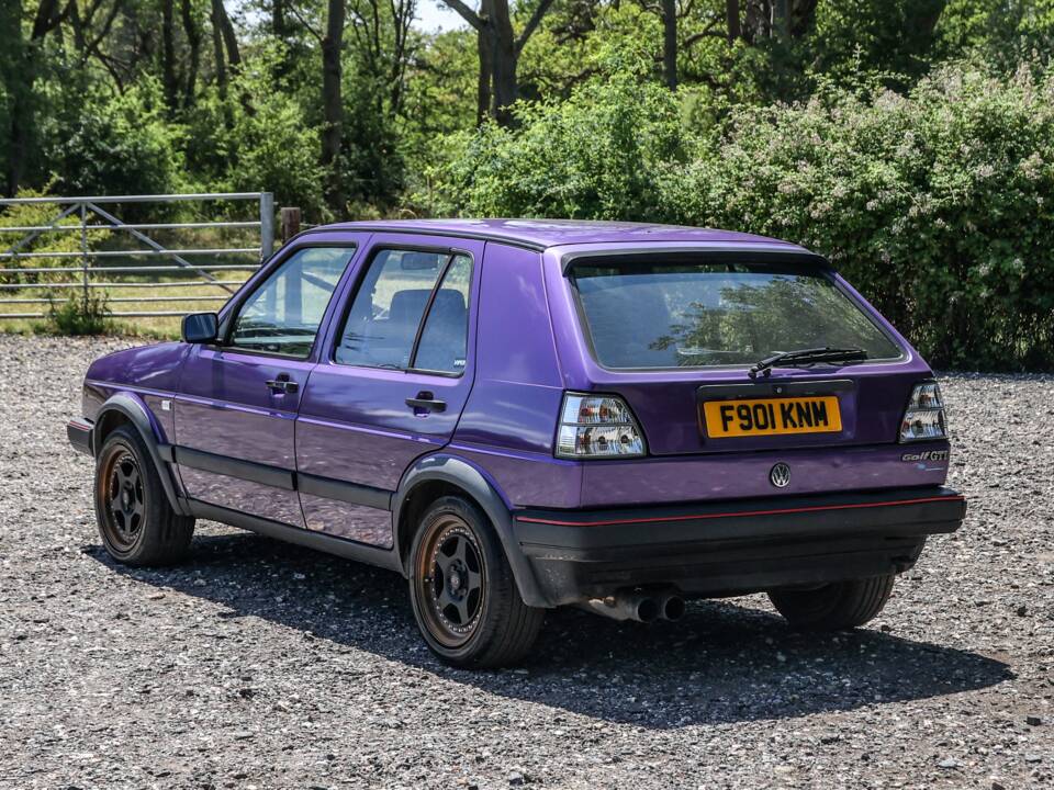 Image 3/26 de Volkswagen Golf Mk II GTi 16V 1.8 (1988)