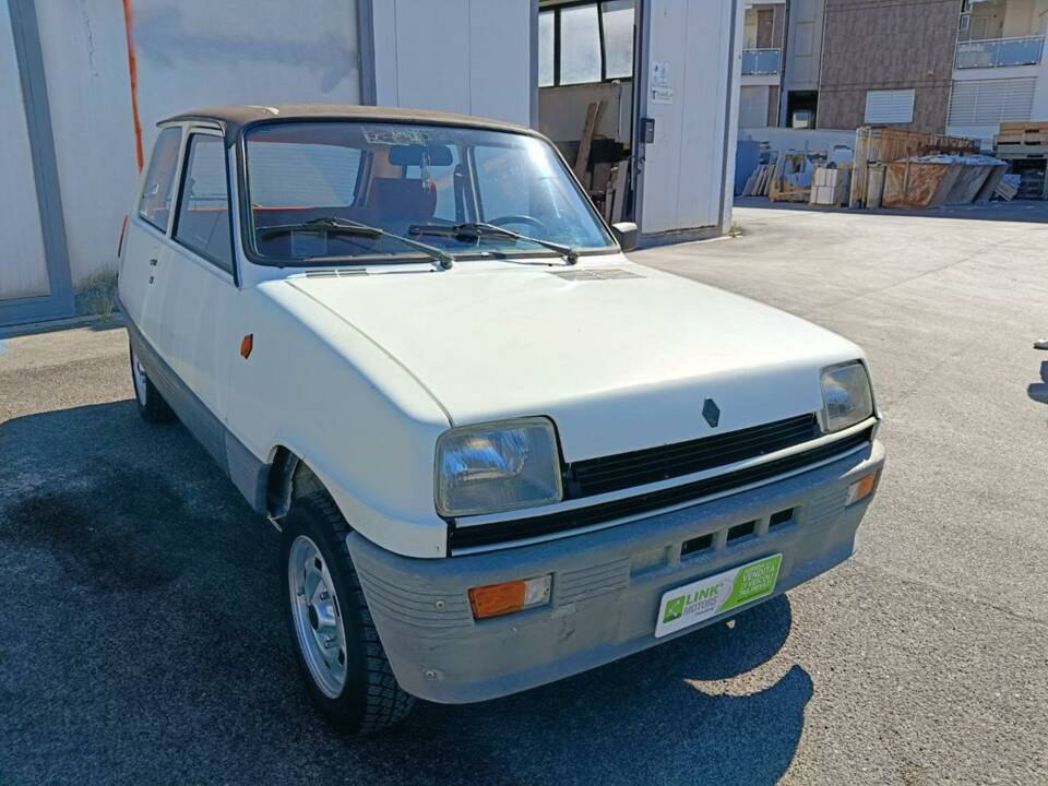 Image 23/50 de Renault R 5 1.4l (1983)