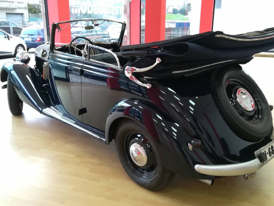Imagen 13/50 de Mercedes-Benz 170 V Cabriolet B (1941)