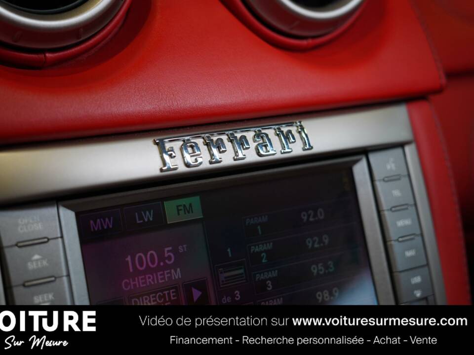 Imagen 37/39 de Ferrari California (2010)