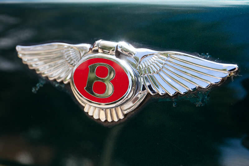 Image 16/50 of Bentley Turbo R lang (1996)