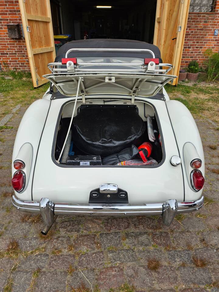 Bild 14/16 von MG MGA 1500 (1960)