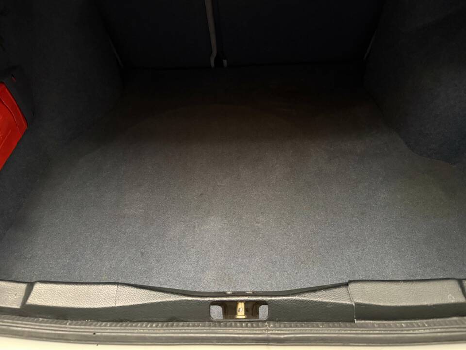 Bild 16/18 von Volkswagen Passat 1.8 (1993)