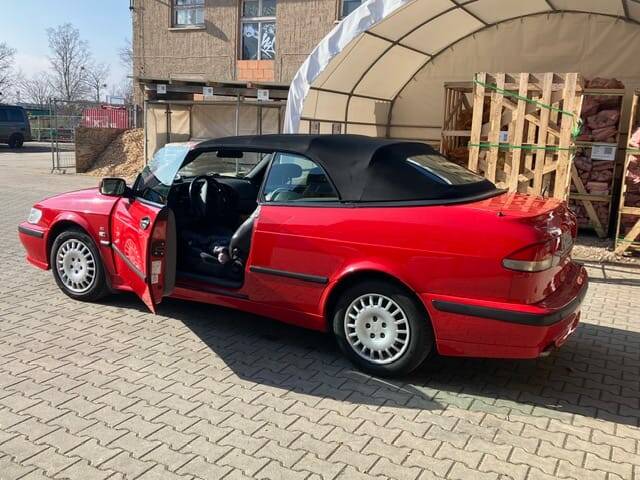 Bild 2/10 von Saab 9-3 1.8t (2002)