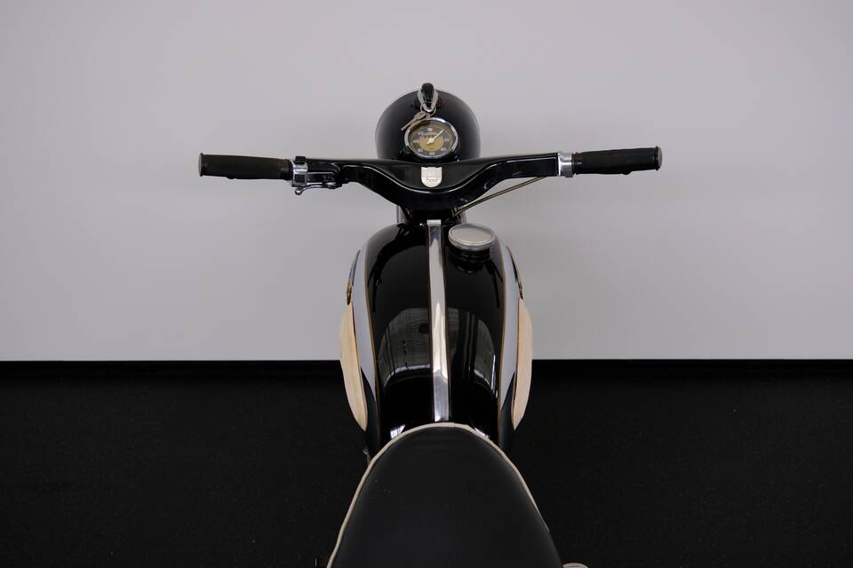 Immagine 62/89 di NSU Maxi (1960)