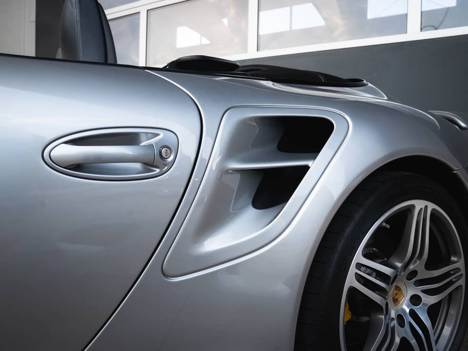 Bild 9/19 von Porsche 911 Turbo (2007)