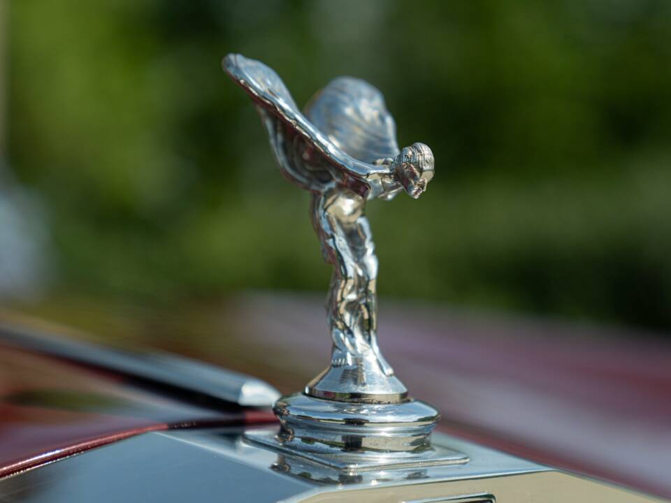 Image 19/50 of Rolls-Royce Silver Shadow I (1974)