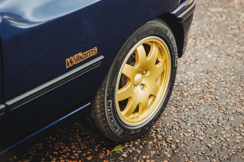 Imagen 13/50 de Renault Clio I Williams (1994)