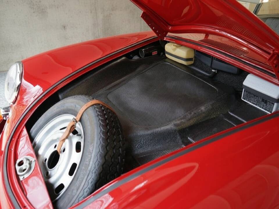 Image 11/26 of Porsche 356 C 1600 SC (1964)