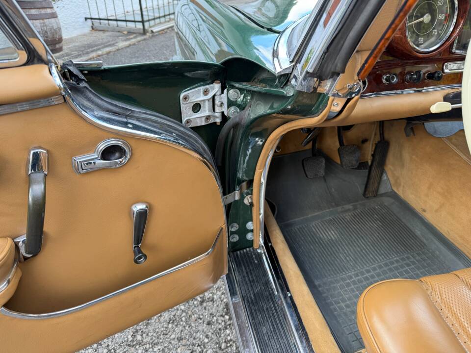 Afbeelding 35/46 van Mercedes-Benz 220 SE b (1961)
