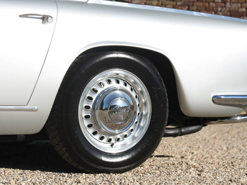 Bild 42/50 von Maserati 3500 GT Touring (1961)