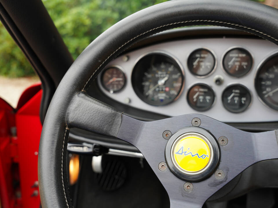 Immagine 8/50 di Ferrari Dino 246 GTS (1973)