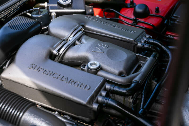 Image 15/33 of Jaguar XK8 4.0 (1999)
