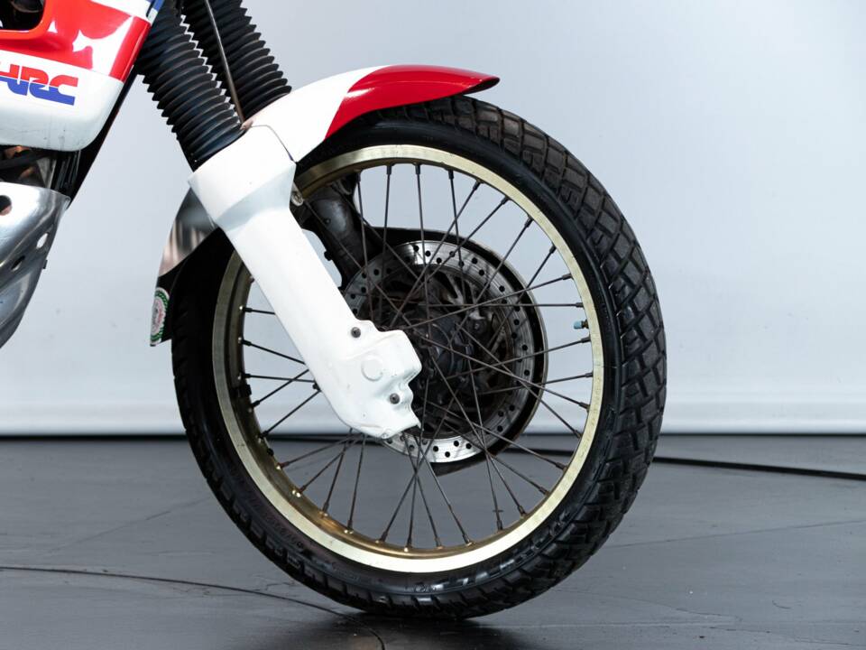 Imagen 46/50 de Honda DUMMY (1989)