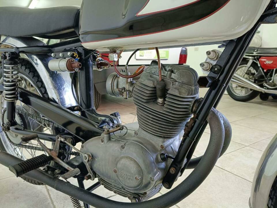 Imagen 7/26 de Moto Morini DUMMY (1961)