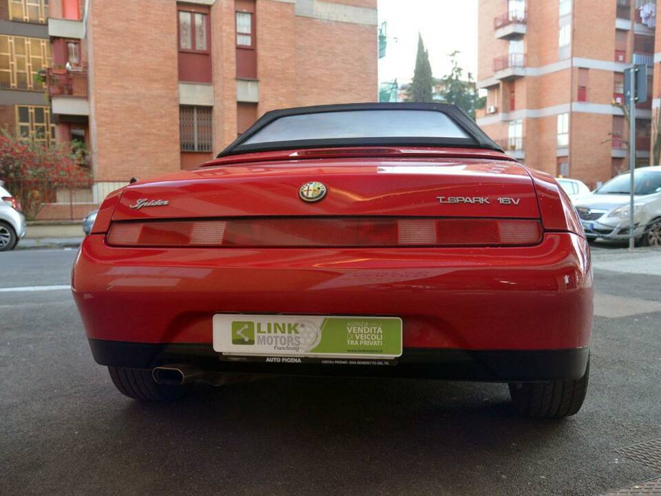 Image 5/10 de Alfa Romeo Spider 2.0 Twin Spark 16V (1995)