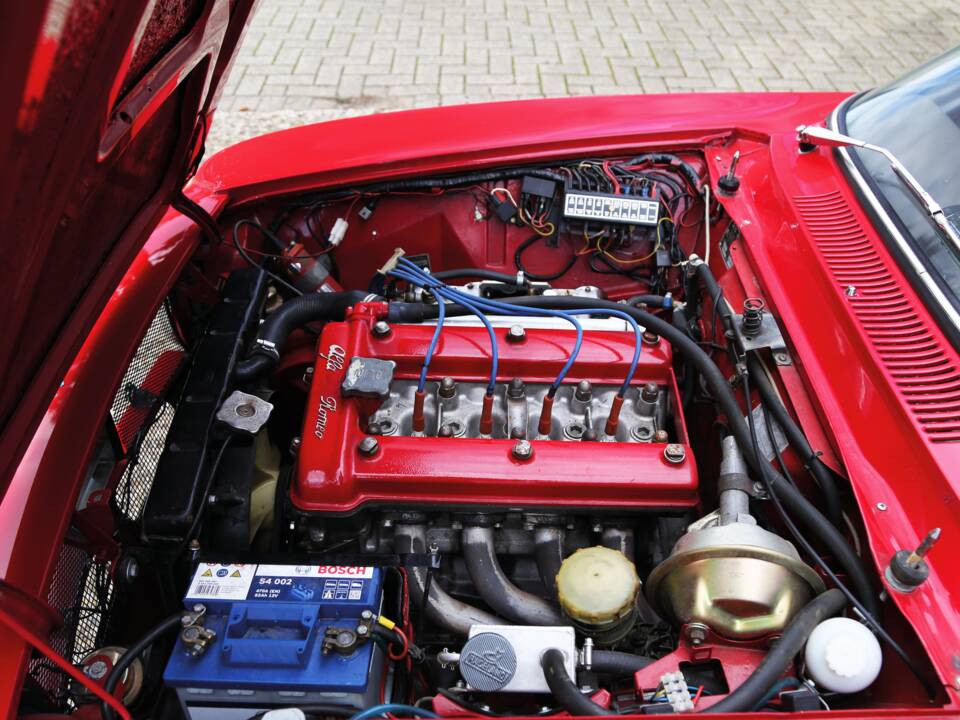 Immagine 44/48 di Alfa Romeo Giulia 1750 GT Am (1970)