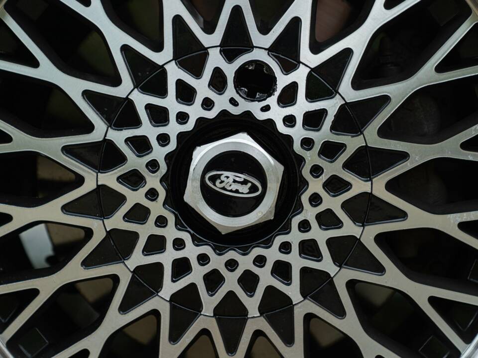 Image 19/50 de Ford Sierra RS Cosworth (1993)