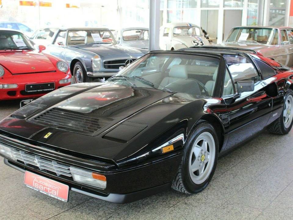 Imagen 1/18 de Ferrari 328 GTS (1989)