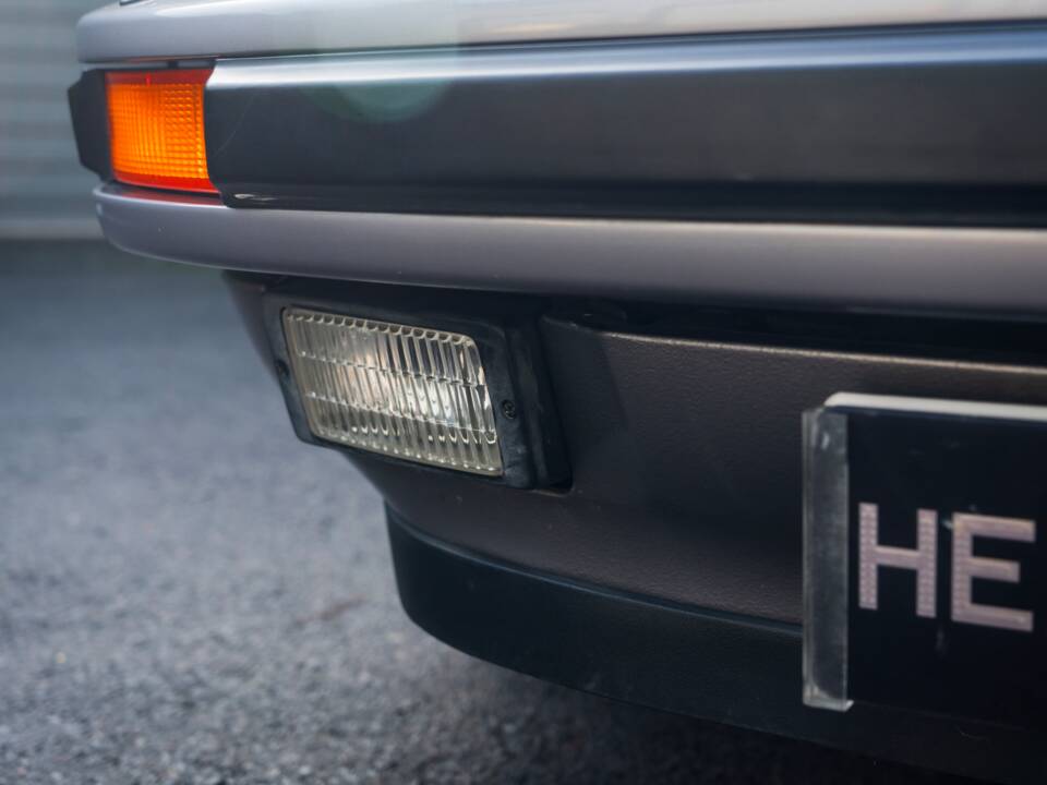 Bild 53/58 von Porsche 911 Carrera 3.2 (WTL) (1988)