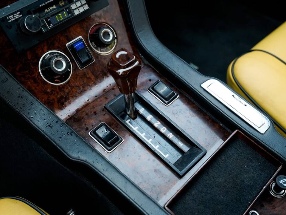 Immagine 26/32 di Jensen Interceptor MK III (1974)