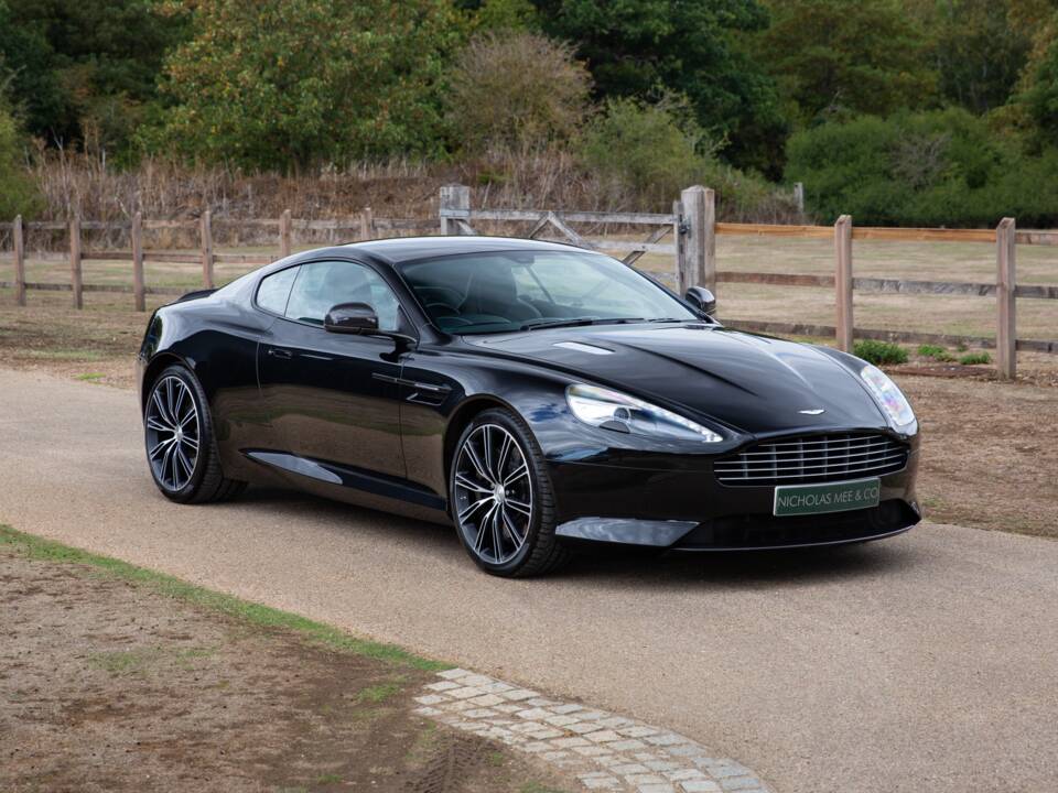 Image 20/94 of Aston Martin DB 9 (2014)