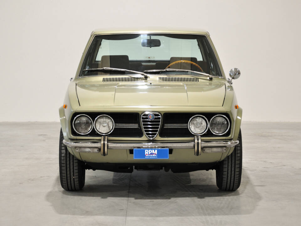 Imagen 9/67 de Alfa Romeo Alfetta 1.8 (1974)