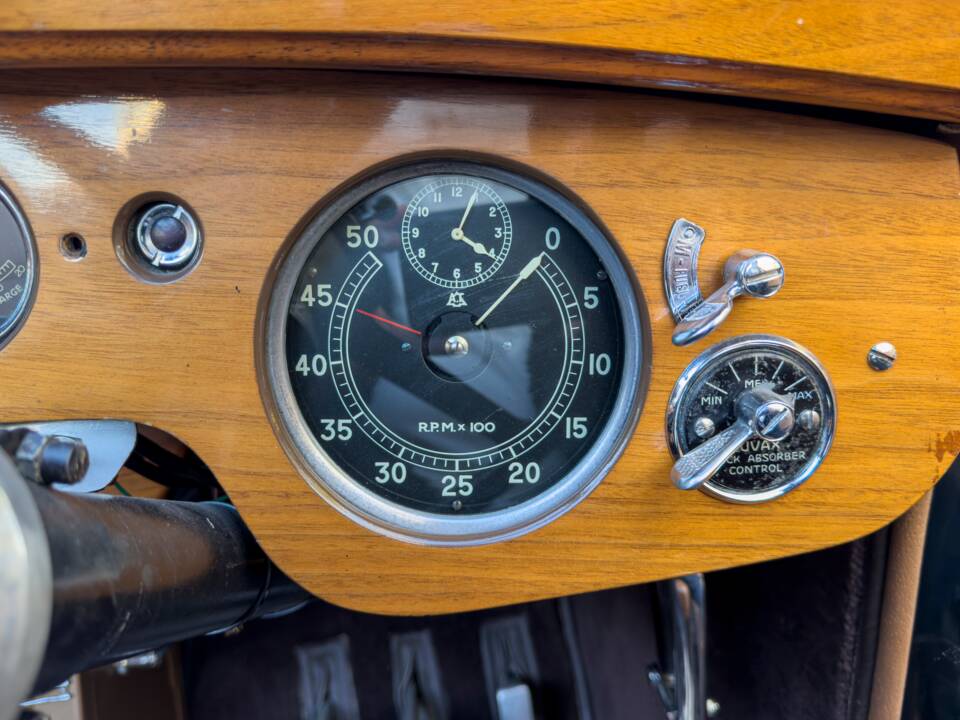 Image 14/21 of Alvis 4.3 Liter Convertible (1938)