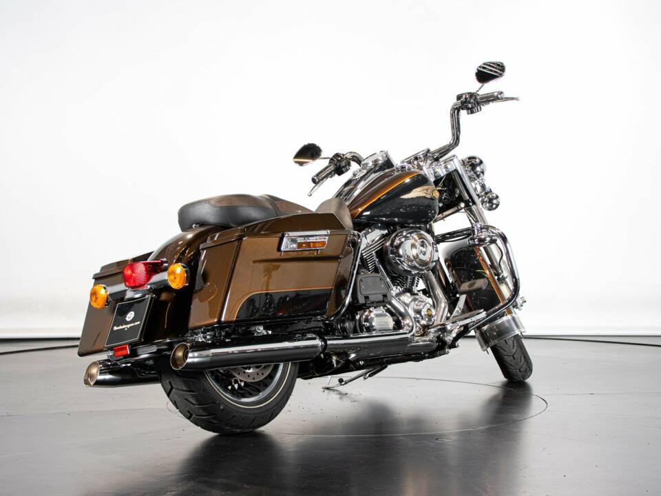 Bild 4/50 von Harley-Davidson DUMMY (2013)